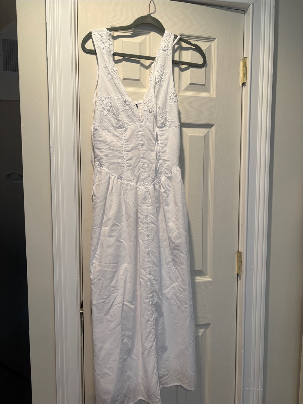 wild fable White Sleeveless Button-Front Maxi Dress NWT